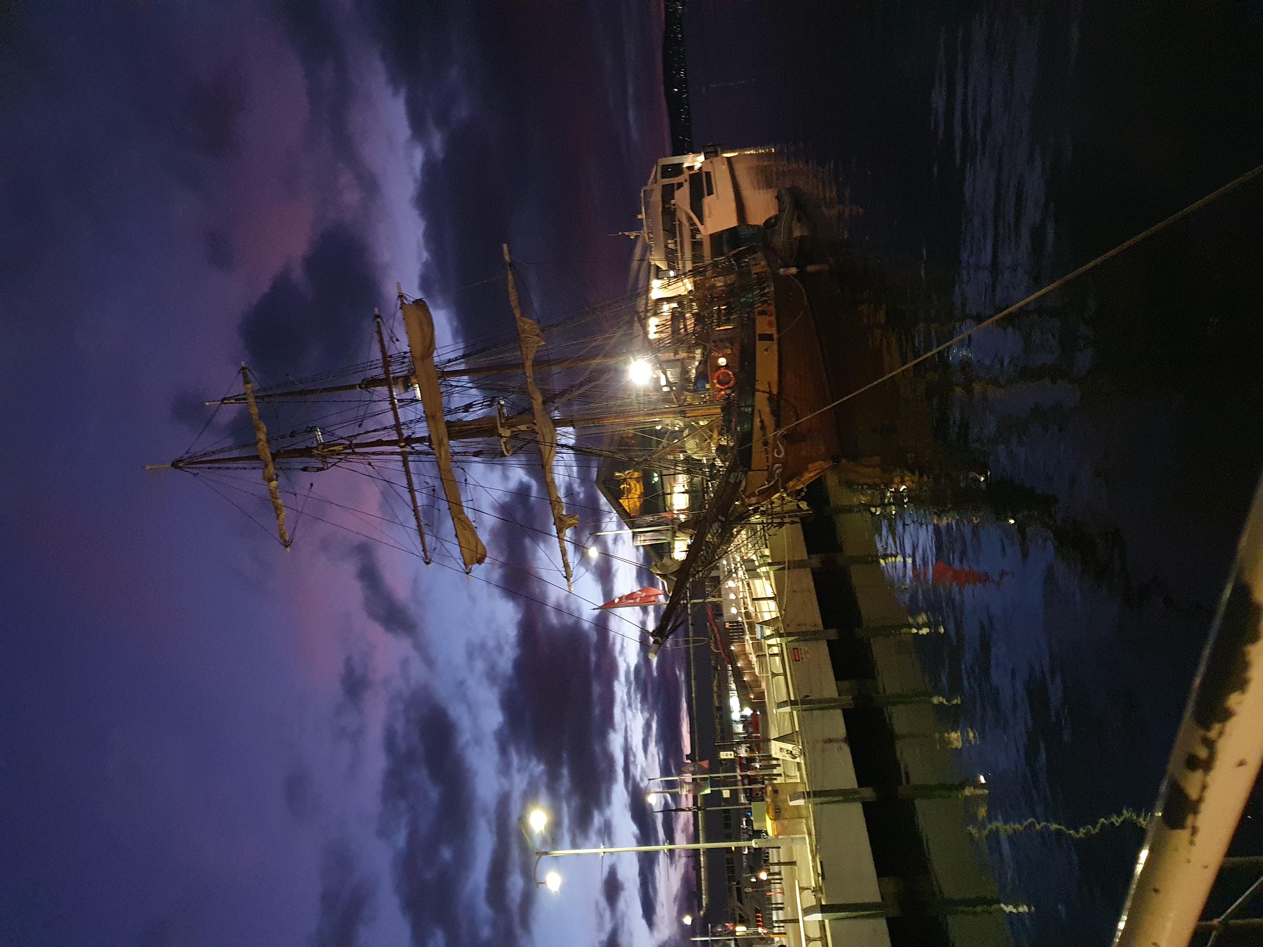 Hobart and Kingston Chiropractic helping runners at the Hobart Airport Marathon